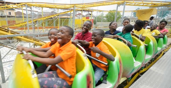 Fair Life Africa children have fun!